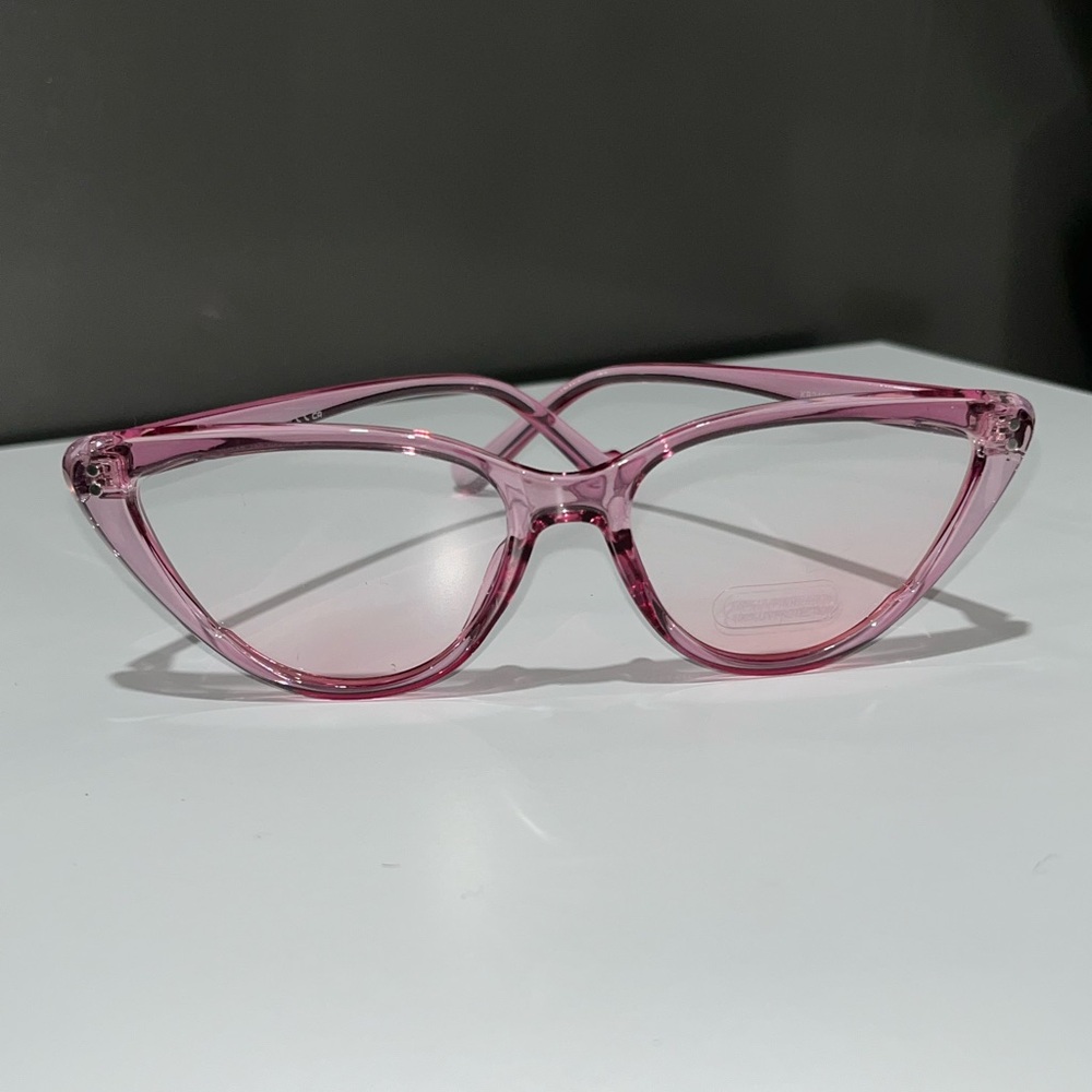 Pink Cat-Eye Sunglasses